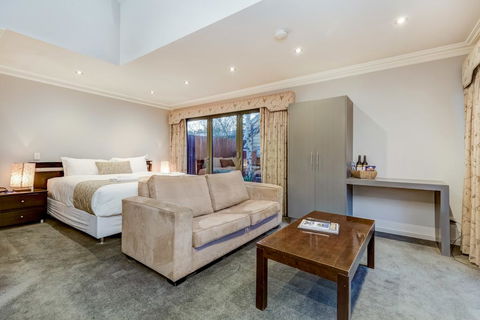 Seymours On Lydiard - Southport Accommodation 0