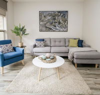 Shepparton Lakeside Serviced Apartment - Southport Accommodation