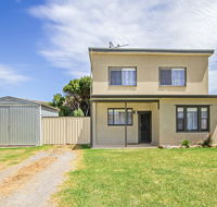 Silver Sands Serenity - Southport Accommodation