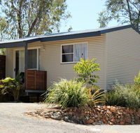 Silver Wattle Cabins - Southport Accommodation