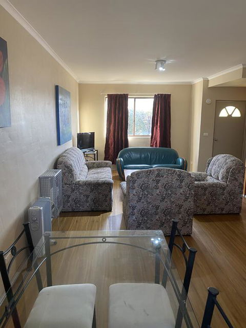 Snowgate Motel + Apartments - Southport Accommodation 1