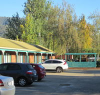 Snowgum Motel - Southport Accommodation