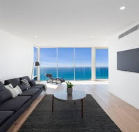 Southpoint -Brand new home oceanfront views - Southport Accommodation