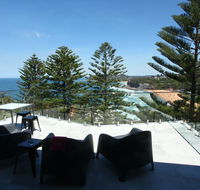 Spectacular Bilgola Beachhouse - Southport Accommodation