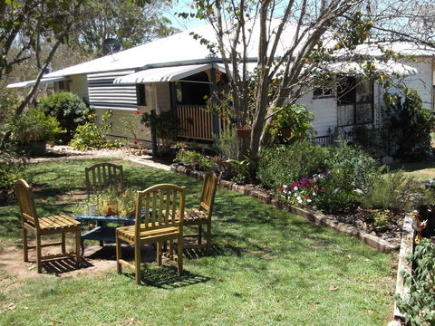 Staple House Bed And Breakfast - Southport Accommodation 2