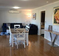 Starline Alpacas Farmstay Resort - Southport Accommodation