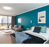 Striking and super convenient studio with balcony - Accommodation Southport