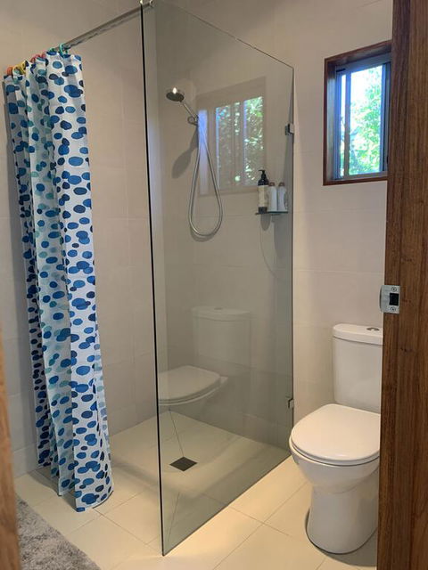 Studio With Stunning Mountain Views - Southport Accommodation 1