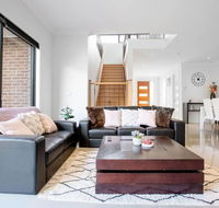 Stunning 3Beds near Knox Shopping CentroWantirna - Southport Accommodation