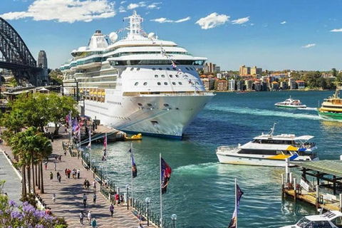 STUNNING SYDNEY HOME 6 - Southport Accommodation 3