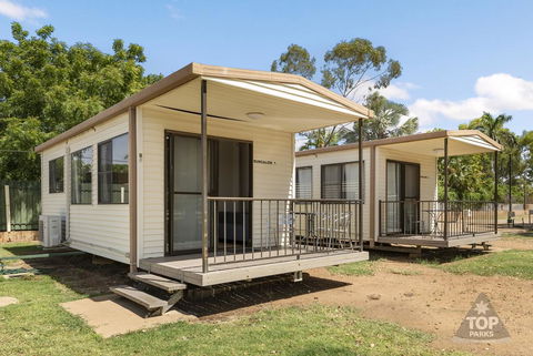 Sunset Top Tourist Park - Southport Accommodation 1