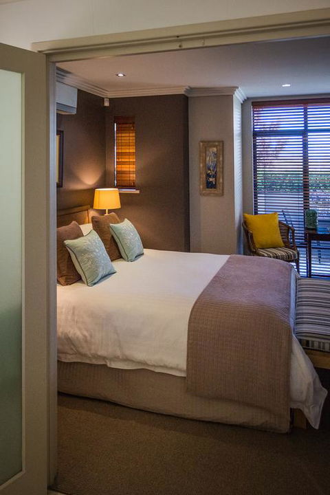 The Beach House At Bayside - Southport Accommodation 3