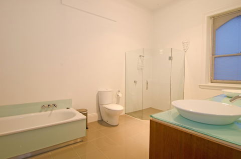 Roxburgh House Apartments - Southport Accommodation 30