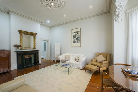 Roxburgh House Apartments - Southport Accommodation 7