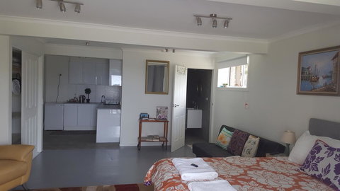 AppleBay Guest House - Accommodation Southport 16