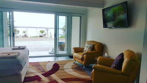 AppleBay Guest House - Accommodation Southport 12