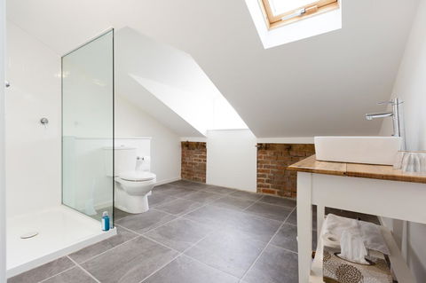 Ratho Farm - Southport Accommodation 6