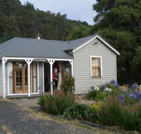 Sassafras Springs - Southport Accommodation