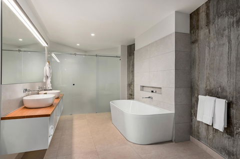 Peppers Silo - Southport Accommodation 13