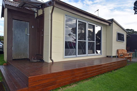 Lettes Hideaway - Southport Accommodation 2