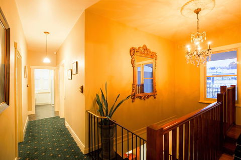 The Tasmanian Inn - Southport Accommodation 43