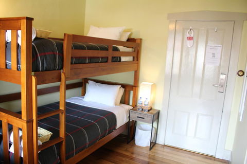 The Tasmanian Inn - Southport Accommodation 23