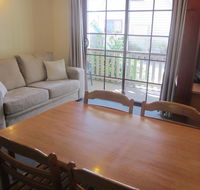 Kitty's Place - Southport Accommodation