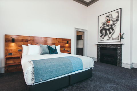Maylands Lodge - Southport Accommodation 21