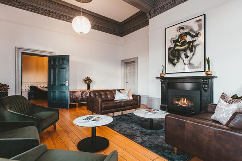 Maylands Lodge - Southport Accommodation 19