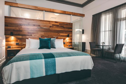 Maylands Lodge - Southport Accommodation 40