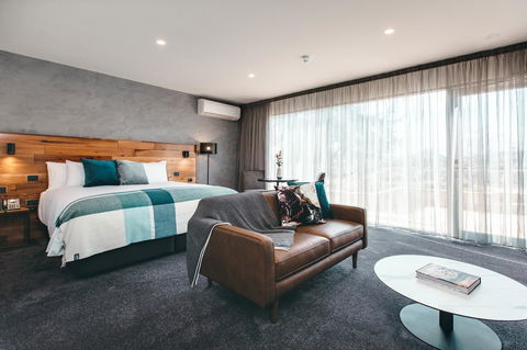 Maylands Lodge - Southport Accommodation 16