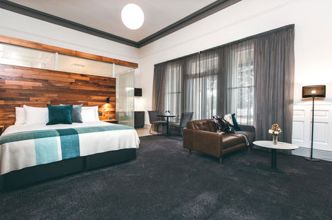 Maylands Lodge - Southport Accommodation 41