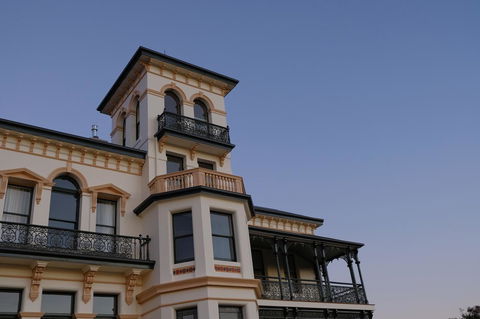 Maylands Lodge - Southport Accommodation 31