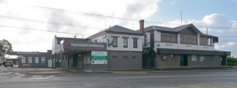 Bridge Hotel - Southport Accommodation 13