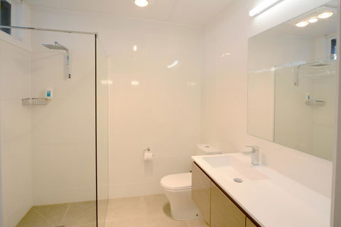 Bridge Hotel - Southport Accommodation 8