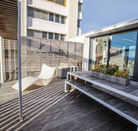 Avalon City Retreat - Southport Accommodation