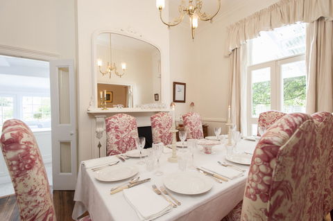 White Dove Cottage Bed And Breakfast - Southport Accommodation 6