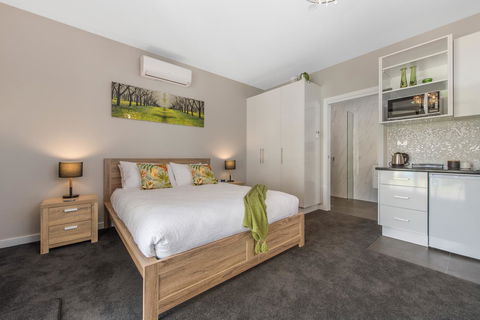 The Wellington Bed And Breakfast - Southport Accommodation 9
