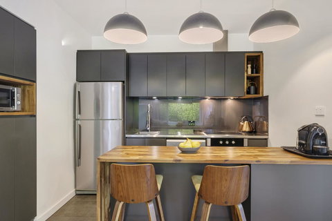 Apartment No 1 - Accommodation Southport 12