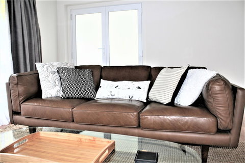 Apartment No 1 - Accommodation Southport 6