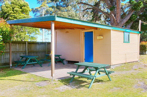 Strahan Beach Tourist Park - Southport Accommodation 14
