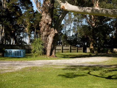 Strahan Beach Tourist Park - Southport Accommodation 5