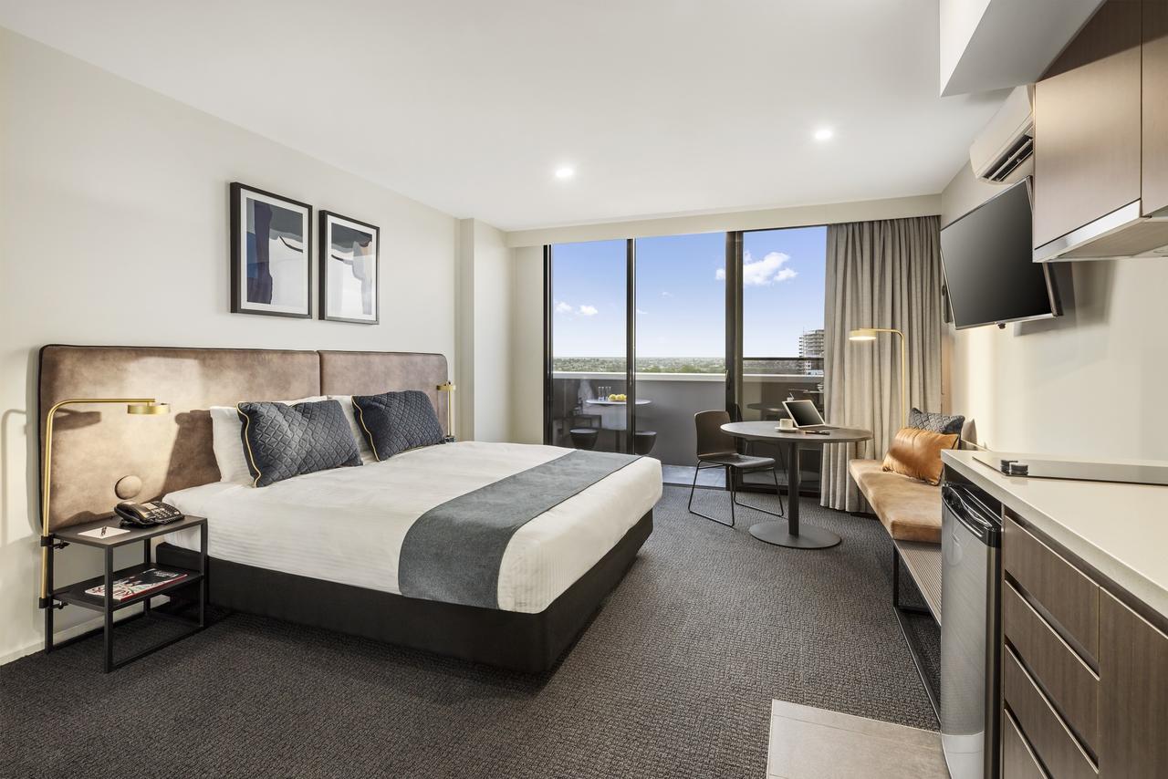 Wyndham Vale VIC Southport Accommodation