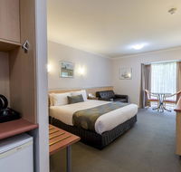 The Waverley International Hotel - Southport Accommodation