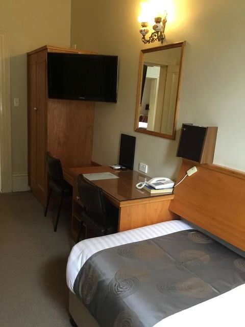 Campbell St Lodge - Southport Accommodation 25