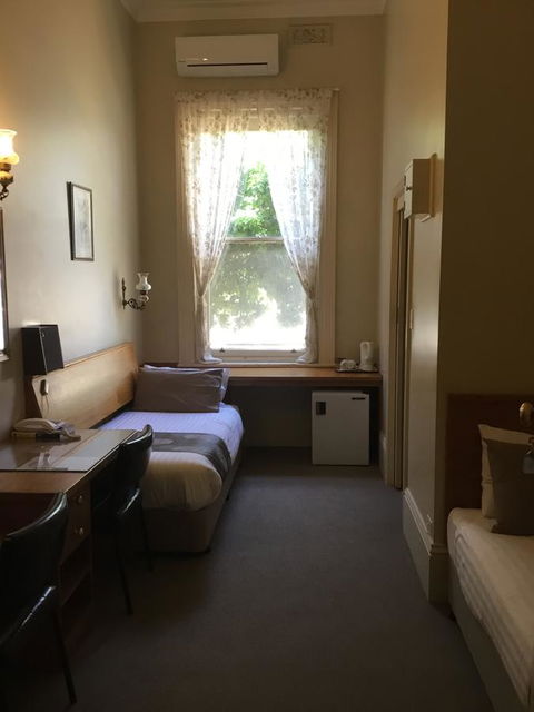 Campbell St Lodge - Southport Accommodation 24