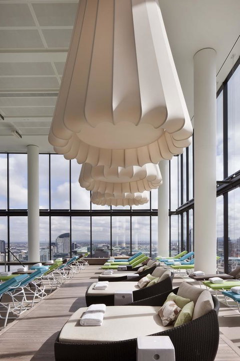 Crown Metropol Melbourne - Accommodation Southport 15