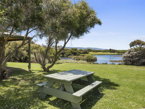 Apollo Bay Cottages - Accommodation Southport 6