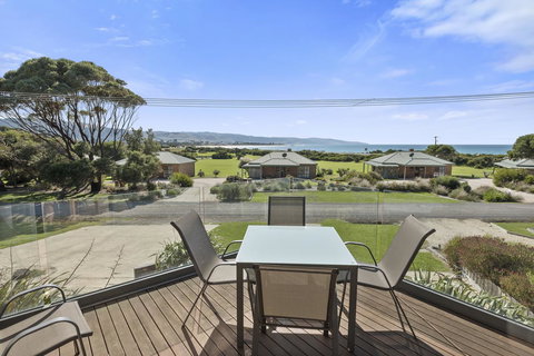 Apollo Bay Cottages - Accommodation Southport 11