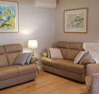 Oxford Rise Apartment - Southport Accommodation